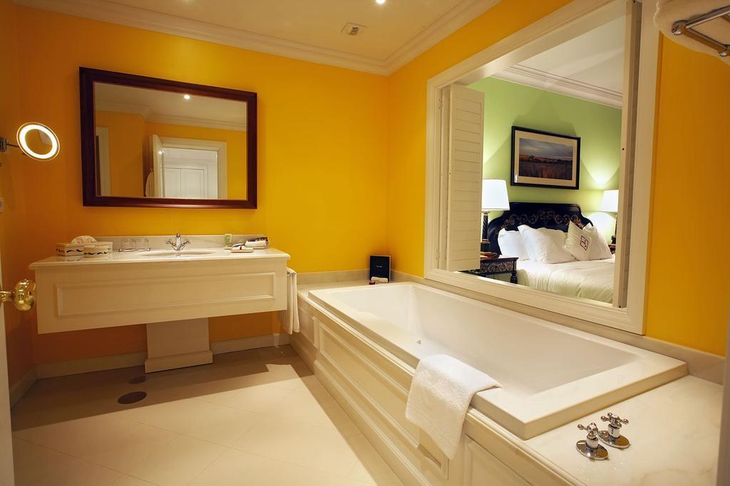 Superior Deluxe Double Room Panoramic River View